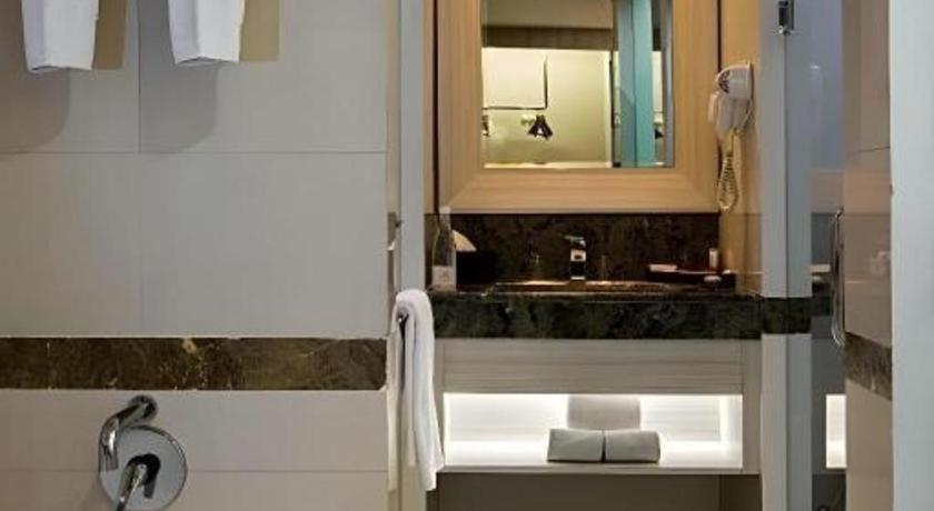Hotel Grandhika Iskandarsyah Τζακάρτα Εξωτερικό φωτογραφία
