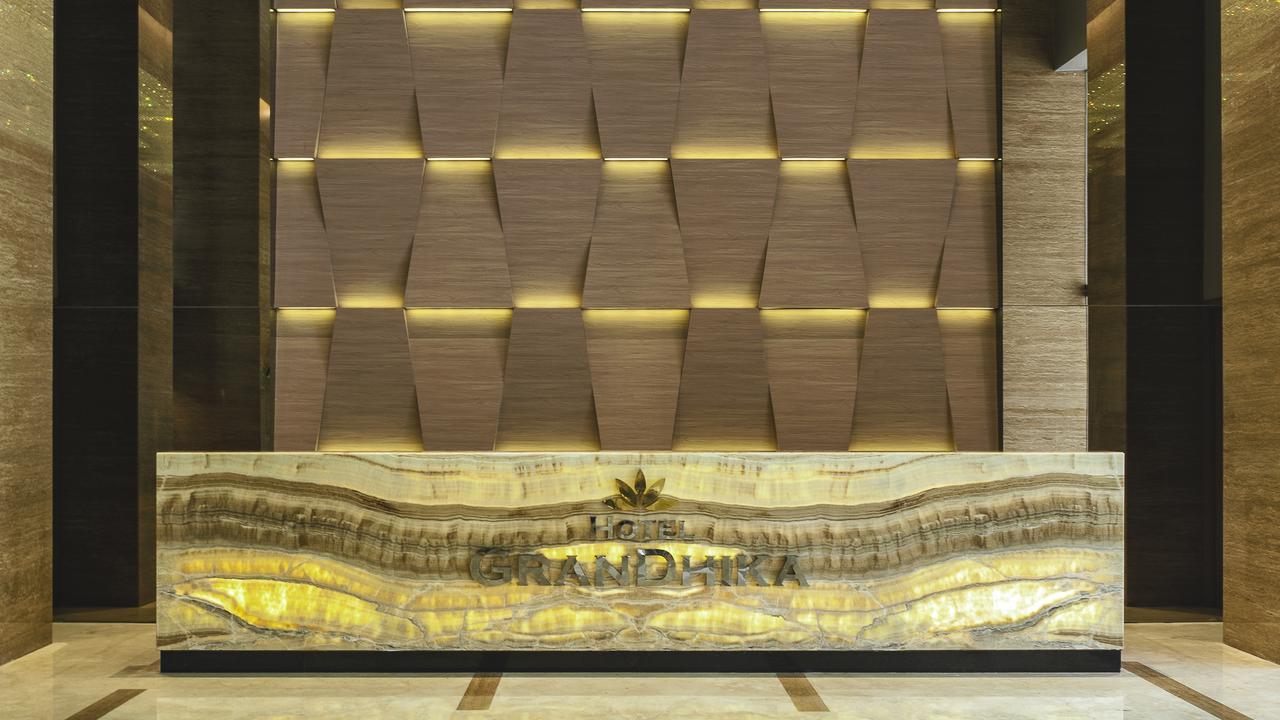 Hotel Grandhika Iskandarsyah Τζακάρτα Εξωτερικό φωτογραφία